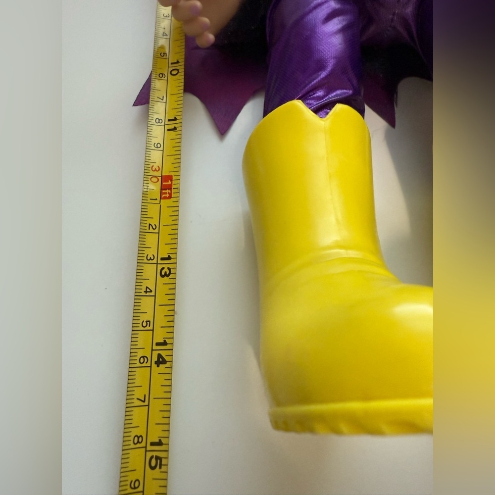 DC Super Hero Girls Batgirl Toddler Doll. - Picture 6 of 8